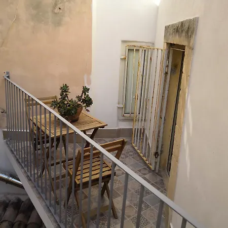 Casa Del Carmine * Syrakusa
